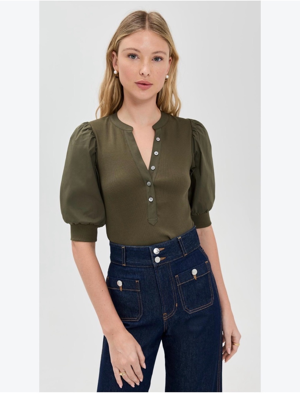 VERONICA BEARD
CORALEE TOP - ARMY